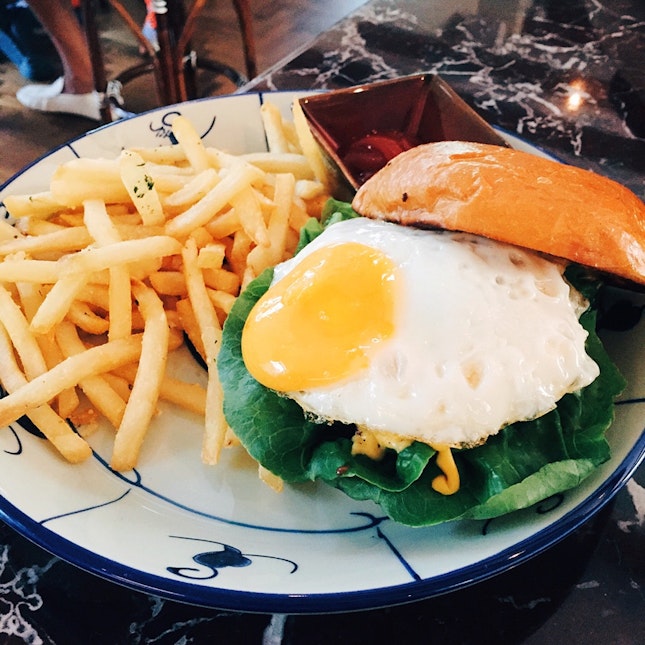 For an Underrated Burger in a Beautiful Cafe