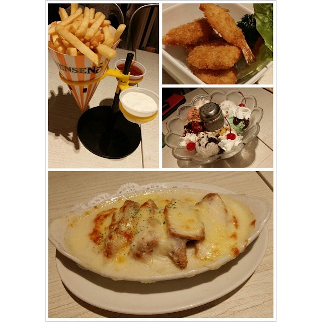 #tb #dinner #Swensens #icecream #shrimps #food #foodporn #sgfood #bakedrice