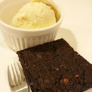 Homemade Ice Cream With Brownie