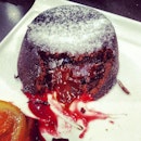 Free warm choc lava cake with vanilla ice cream worth thanks to stanchart voucher hurhurhur #dessert #fatdieme