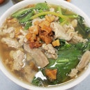 Lard-y, sinful pork kway teow mee soup with very generous ingredients!