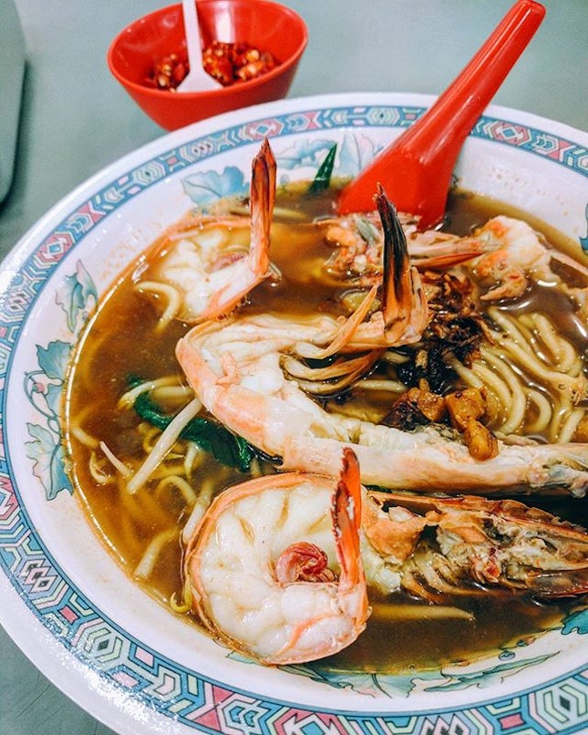 Finally​ had a chance to try the legendary Jalan Sultan prawn noodles at Kallang.