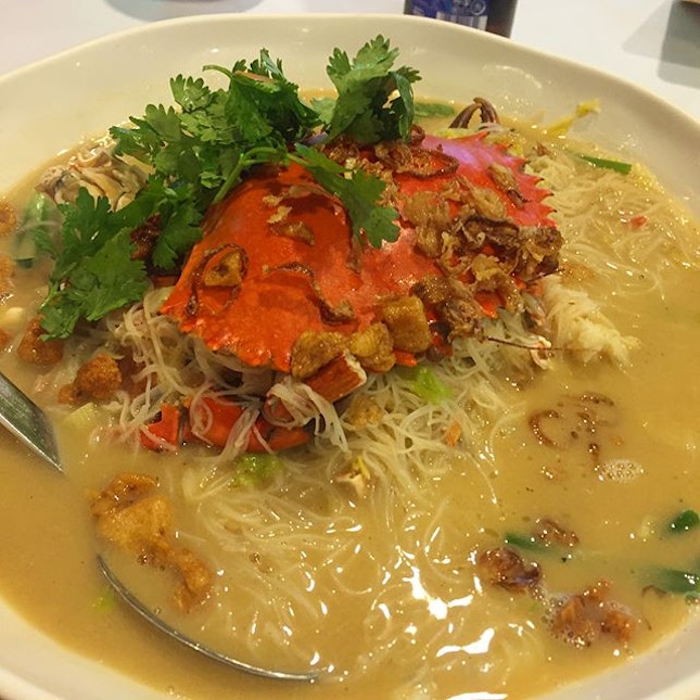 I had my best Crab Bee Hoon experience over at this restaurant.