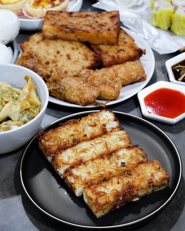 An iconic dinner and supper spot along Jalan Besar and with a heritage of over 58 years of history, Swee Choon has started opening the restaurant’s doors for dining in patrons but you still can order for takeaway or delivery.