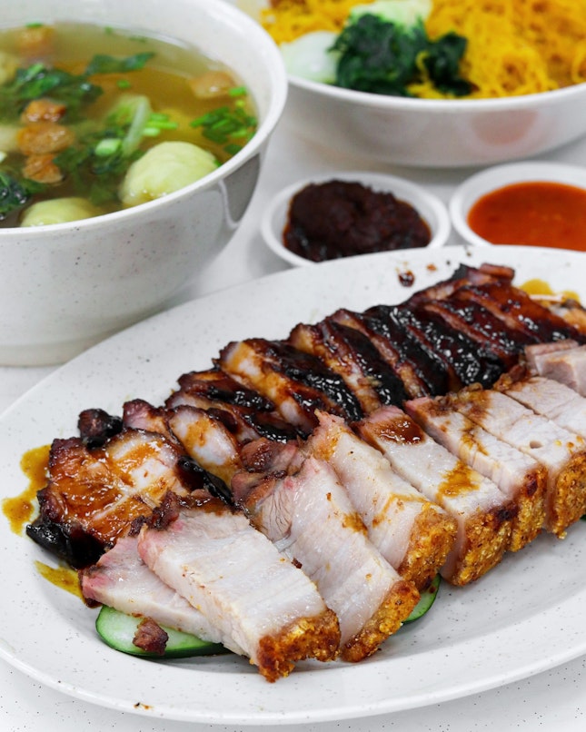 When you are craving for sio bak and char siew, there are not many places in Singapore that do it as well as 88 Hong Kong Roast Meat Specialist.