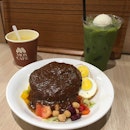 Cheap and good dinner at Mos Cafe 😁
•
#matcha #matchalatte #moscafe #japanese #japanesefood #japanesedessert #dessert #fastfood #foodporn #foodpornsg #whati8today #burrple #burrplesg #hungrygowhere #hungrygowheresg #sgigfoodie #makandiary #sg #instagrammers #igsg #sgig #singapore #sggirls