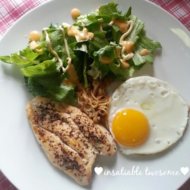 Hello...φ(´ー｀*)♥
Today's healthy lunch!♥