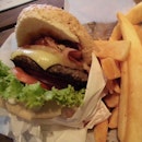 Crikey Too (Beef Burger) [RECOMMEND] TO NON BEEF-LOVER TOO!