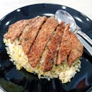 pork ribs fried rice 👍🏻
20.1.19
#foodporn #sgfoodporn #foodsg #sgfoodies #instafood #foodstagram #vscofood #burpple #hungrygowhere #hawkerfood #hawkercentre