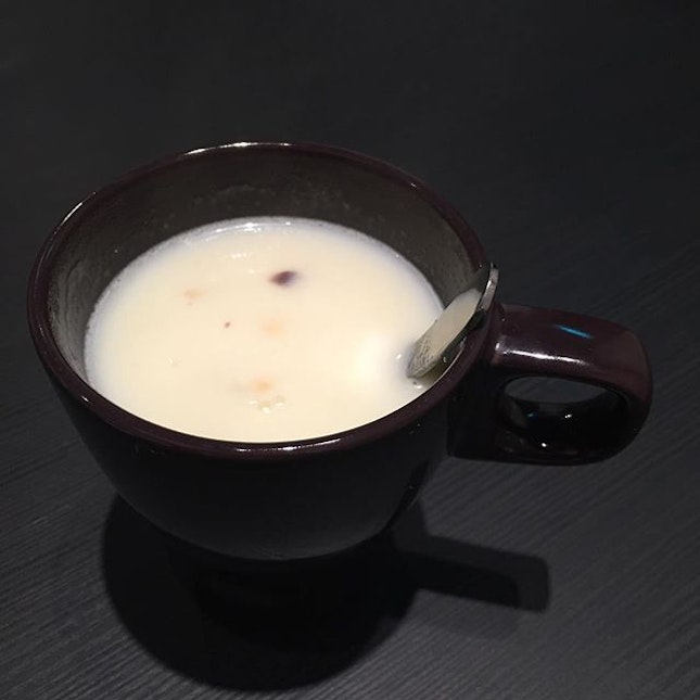 Yulmu ($5)
High protein Tea with walnuts & almonds.