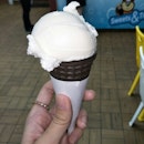 Single Scoop Vanilla Ice Cream (RM1.95)