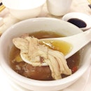 [chinatown] chicken soup

prolly need a bowl of this very authentic canton herbal soup now.