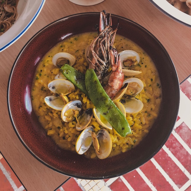 Extremely Oily & Tasteless Seafood Saffron Risotto
