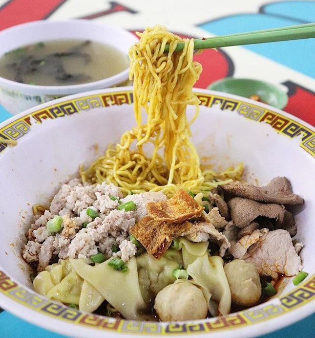 We’re seldom having Bakchormee but when we’re craving for it, we will always go to Tai Hwa BCM 😋
They have strong black vinegar flavour, QQ noodle, and delicious generous meat topping (such as pork meatball, wanton, minced meat, crispy dried fish, also the seaweed soup!).