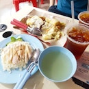 Just a simple meal in a coffee shop in Sembawang!
