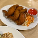 Deep Fried Chicken Wings With Thai Sauce (RM16)