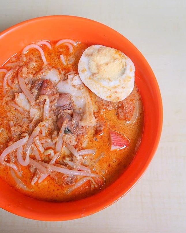 🌶: Laksa ($2.80)
—
For its price, this legendary laksa of Yishun certainly is well worth every single cent!