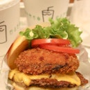 Happiness is reuniting with the love of my life at @shakeshackkr with a total wait time of just 10 minutes!