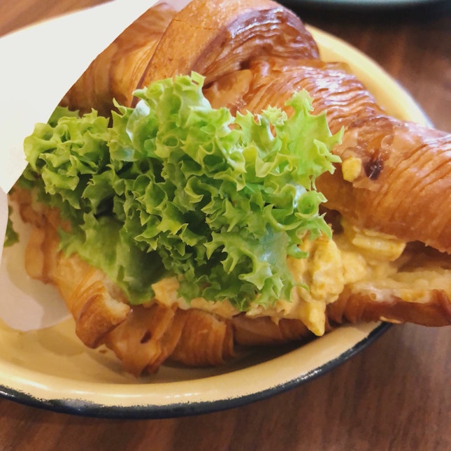 Curry Egg Mayo Croissant