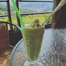 After hiking in 34 degree heat between the tea stations around Maokong, we stopped for a cool down with beautiful distant views of Taipei and an ice matcha latte 🍵 #matchaaddict #matcha #icedmatchalatte #maokong #maokongstation #taiwan #taiwanesefood #taiwanfoodie