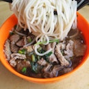 Craving for this beef noodle, it’s been many months I haven’t visited Zheng Yi Hainanese Beef noodle.