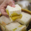 Located at Junction 9, Ah Ye Kopi & Toast is served steam kaya butter steamed bread.