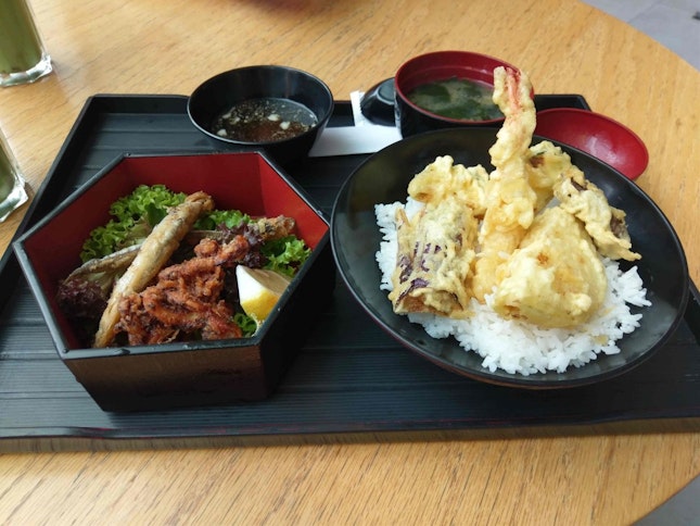Mini Tendon With Shisamo Karaage Set