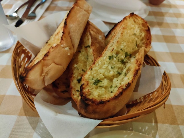 Garlic Bread ($9)