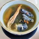 Seng Kee Black Chicken Herbal Soup