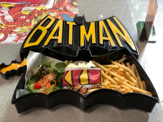 Dark Knight Burger $30.90++