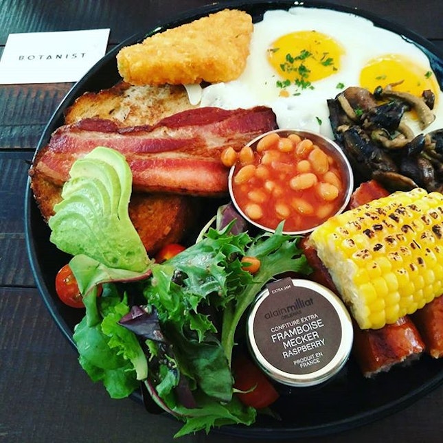 Botanist Breakfast ,toast grilled corn ,toast,pork sausages ,hash browns,avocado,baked beans,cherry tomatoes ,trio mushrooms,thick cut bacon ,choice of eggs (sunny side up ,poached,scrambled eggs) at only $23.