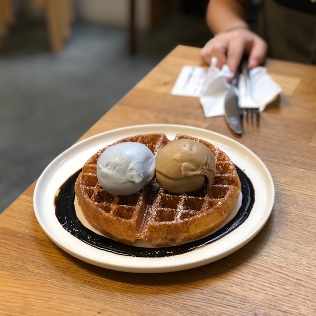 Waffle with blue milk and earl grey ice cream $6+$8