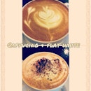 Meeting at lab ;) #coffee #cappucino #flat white #meeting #gather #friends #relax @junshan