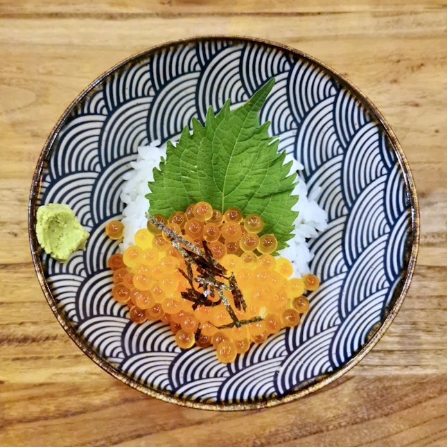 Premium Salmon Roe on Sushi Rice