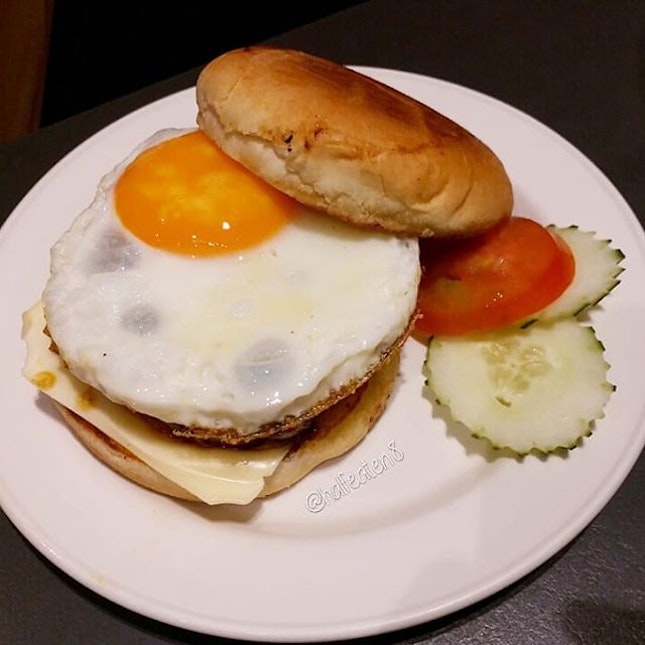 Beef Burger with Egg from Han's!