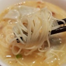 Poached Mee Sua with Crab Meat And Dumpling