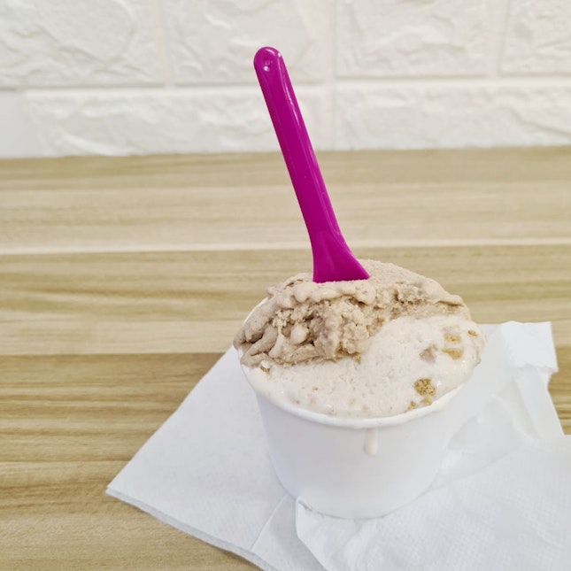ice cream/bugis