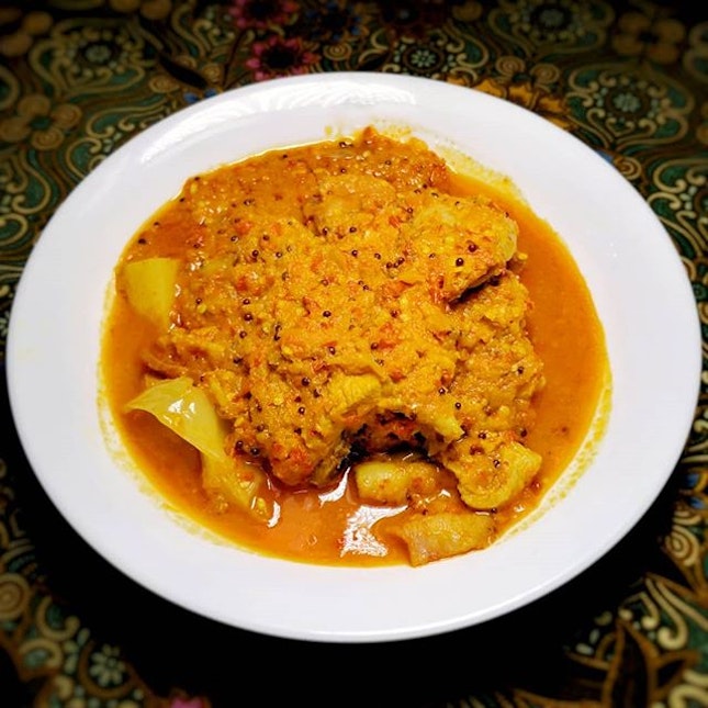 Devil's Curry || @The_Peranakan
.