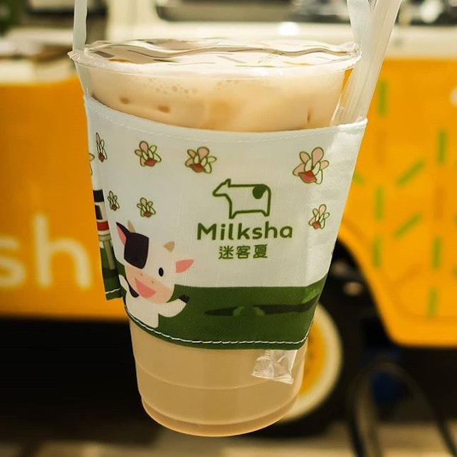 I decided to stop over at funan for shopping and trying out the milksha before heading down to bugis.