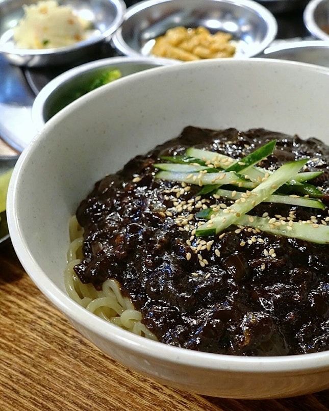 jajangmyeon @ hoho korean restaurant