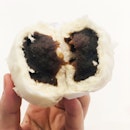 Red bean pau $0.80 was too sweet for my liking.