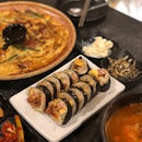 Legit Korean Food, Queue Is Valid