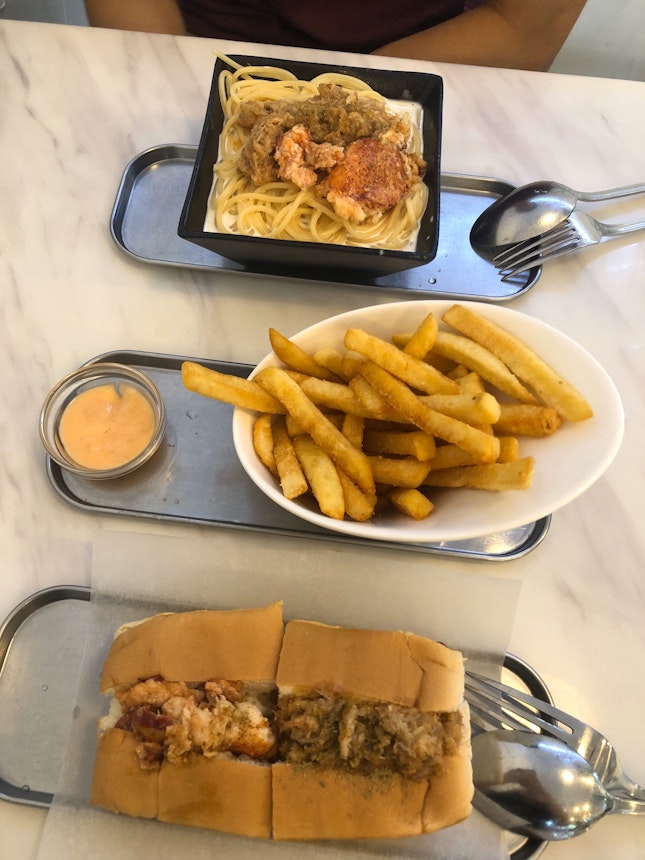 Seafood Roll Roll + Seafood Roll Pasta