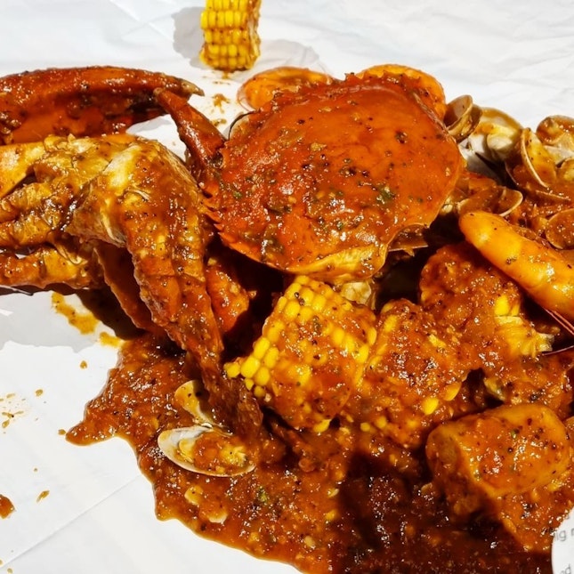 Live Crab Combo With Cajun Sauce 👍👍👍