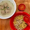 Near Lavender MRT is The Beef House, commonly known for good Hakka Yong Tau Foo.