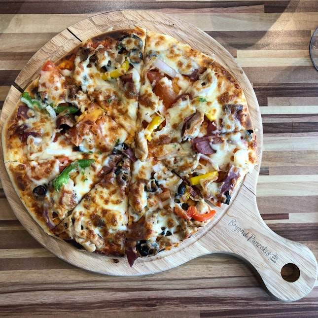 Pizza And Carbonara