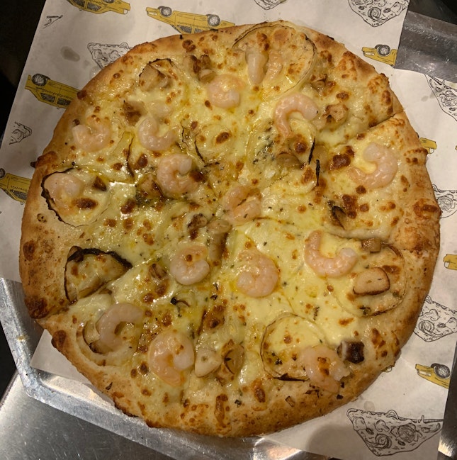 Roasted Garlic & Shrimp Pizza ($16)