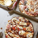🍕🍟BBQ Chicken Pizza, Ham & Shroom Pizza and Cheese Fries from Pizzahut.