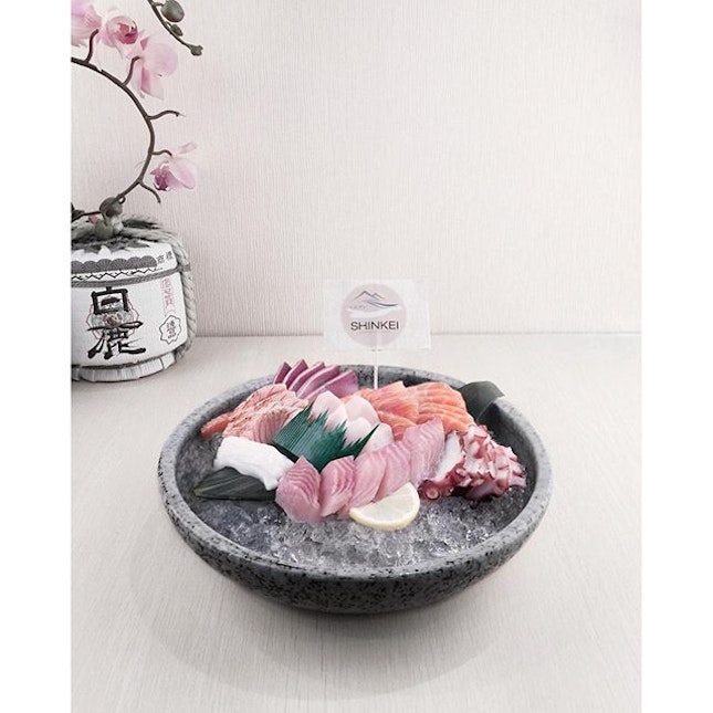 Shinkei - the only Japanese buffet to serve Sashimi on ice.