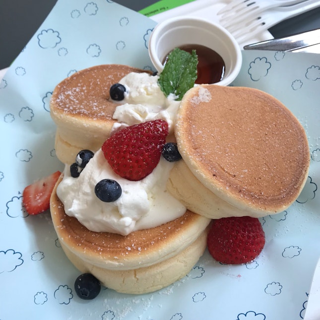 Soufflé Pancakes [$14]